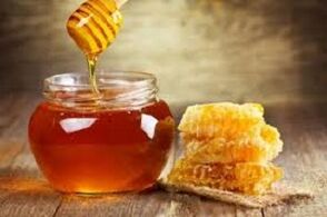 Honey to make poultices